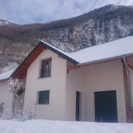 Gite Au Coeur Du Noyau Aiguebelette-le-Lac Exterior photo